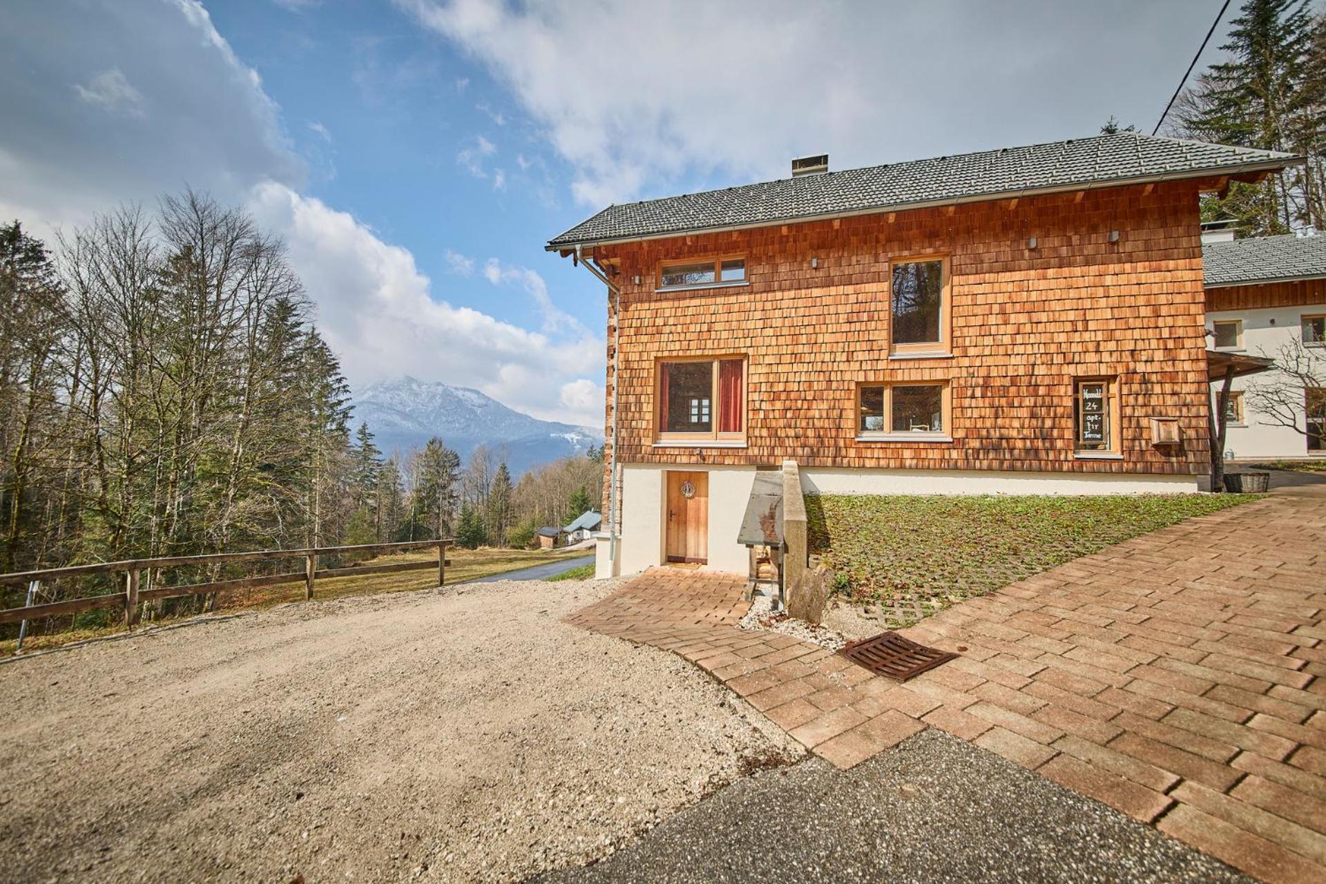 Waldharmonie - Chalet & Apartments Bad Goisern Exterior photo