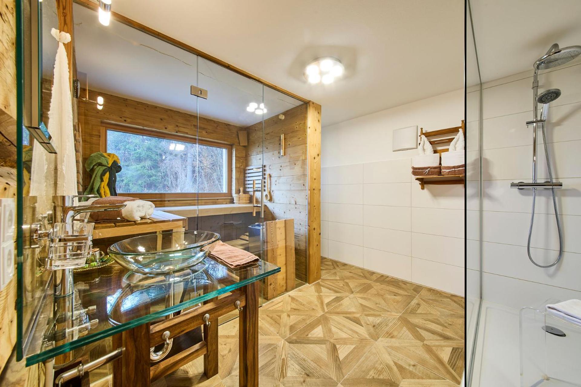 Waldharmonie - Chalet & Apartments Bad Goisern Room photo